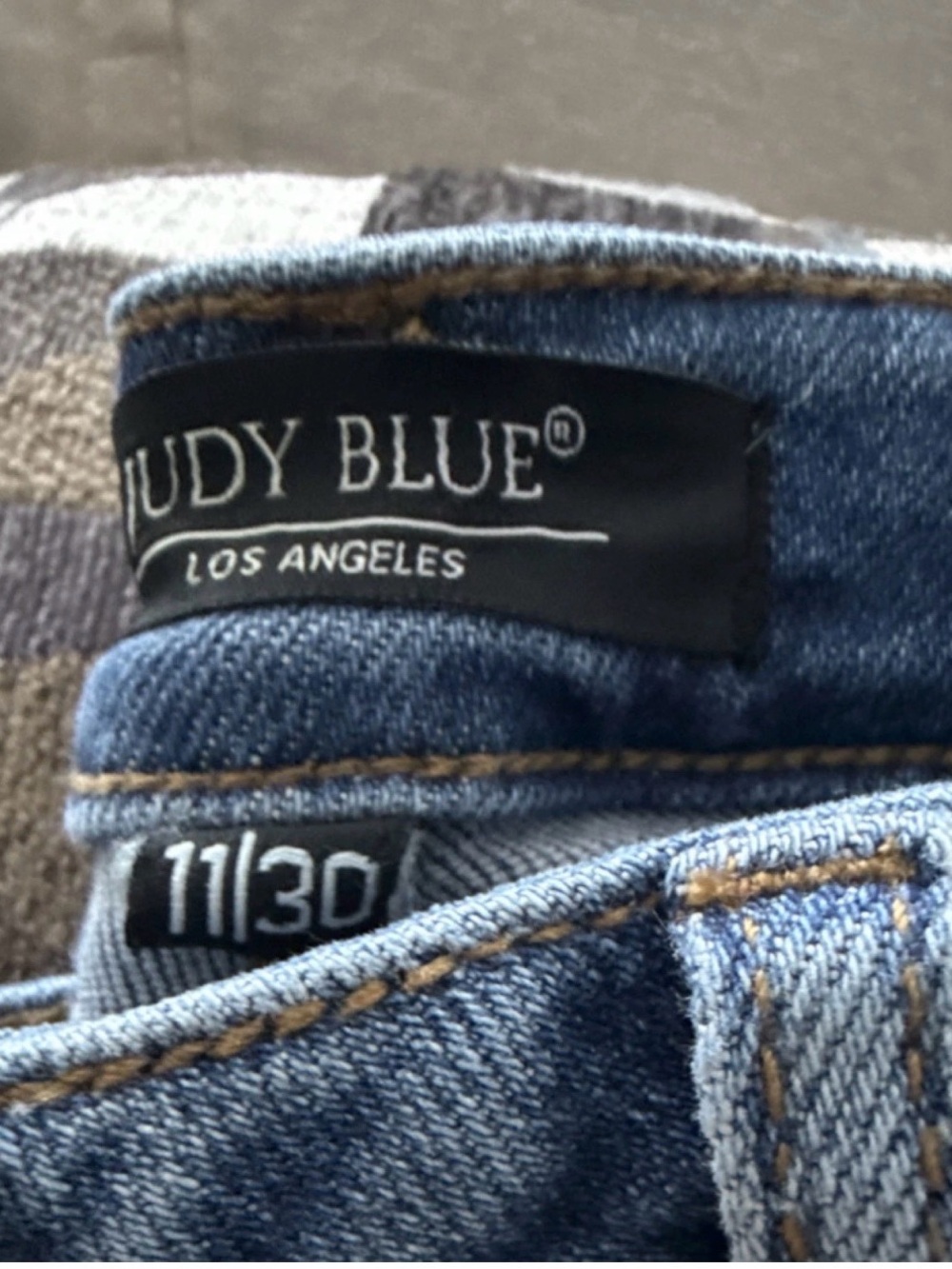 Judy Blue Women's Distressed Skinny Jeans - Blue Wash. 2 Pairs. WHAT!!?? - Picture 3 of 6